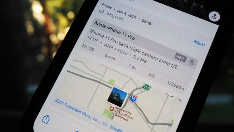 cách chèn thêm thông tin vị trí vào ảnh đã chụp trên iPhone