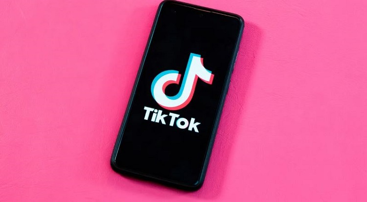 Chia sẻ cách đổi tiếng Anh sang tiếng Việt trên Tiktok