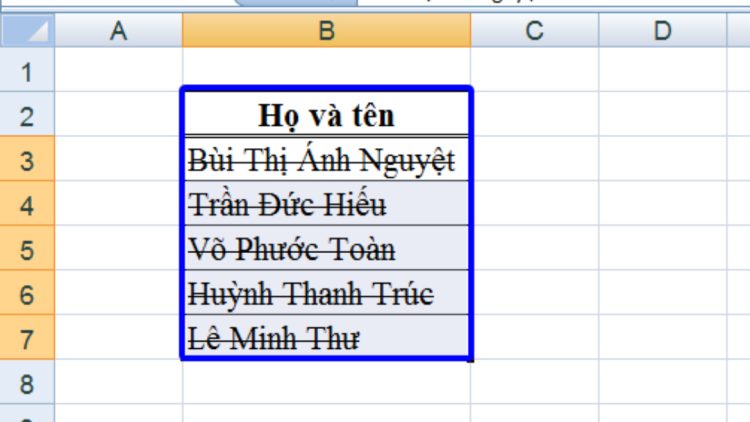 Gạch ngang chữ trong Excel với phương pháp định dạng ô 